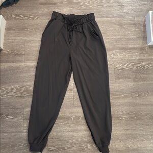 Lululemon Athletica Charcoal Jogger Pants